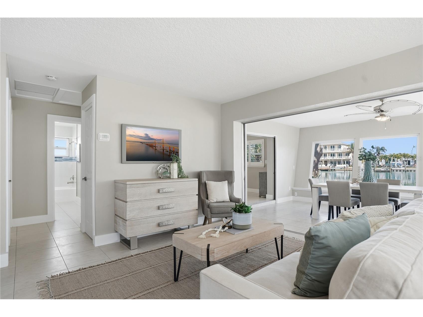 541 Lillian Drive Madeira Beach FL 33708 - BOCA CIEGA BAY TB8477517 image5