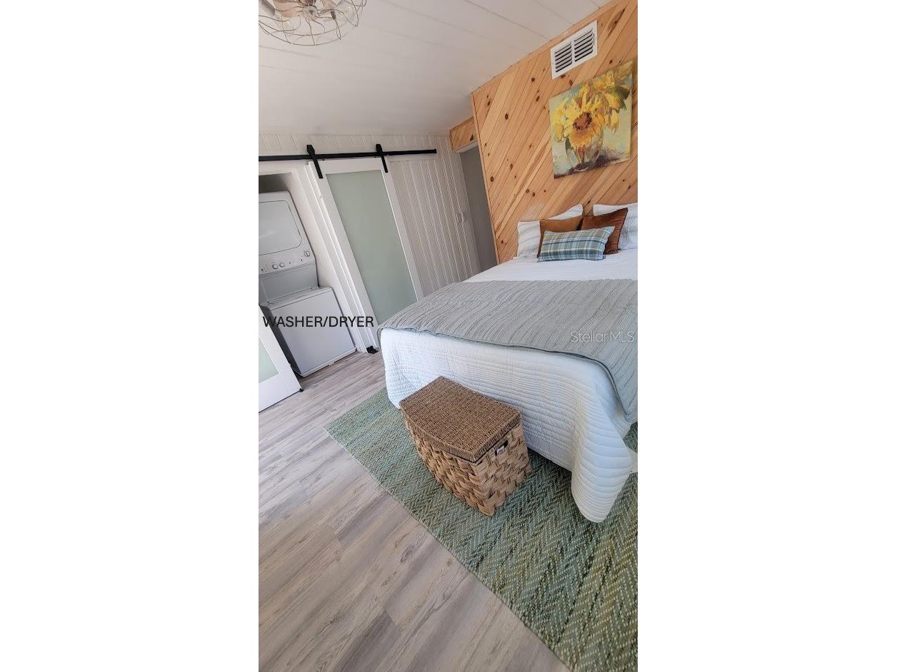 541 Margaret Court Orlando FL 32801 V4948648 image9