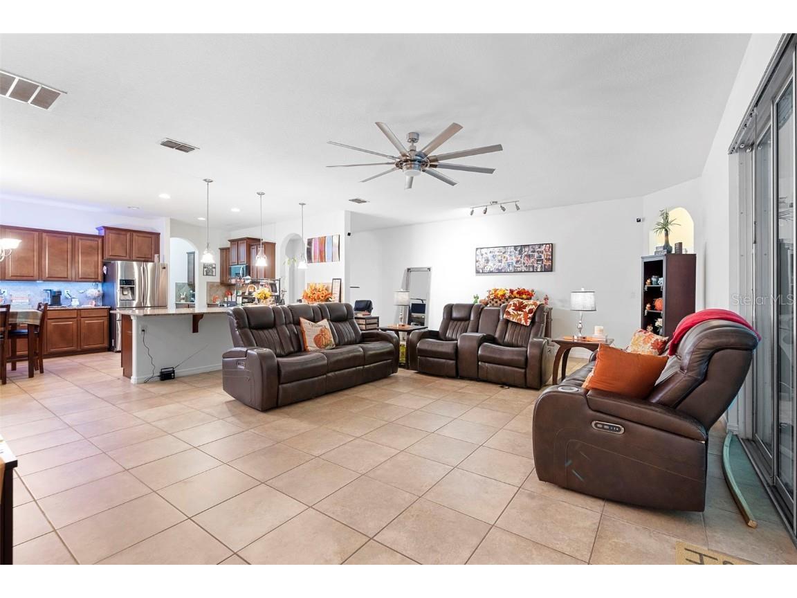 541 Morgan Wood Drive Deland FL 32724 V4944534 image10