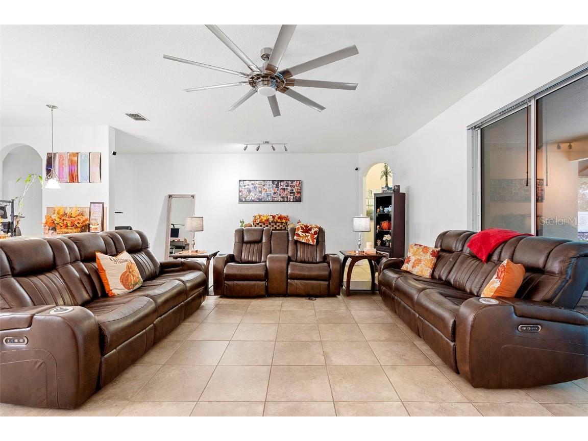 541 Morgan Wood Drive Deland FL 32724 V4944534 image11