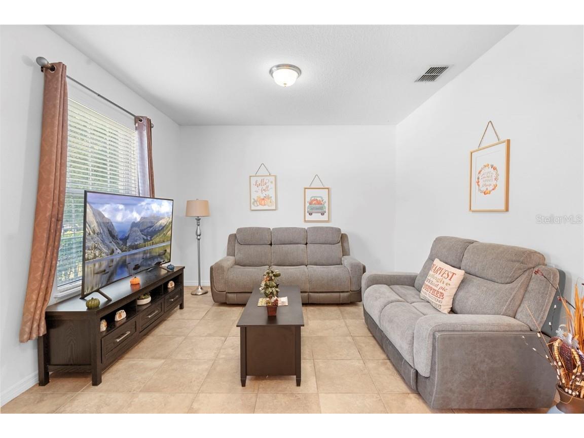 541 Morgan Wood Drive Deland FL 32724 V4944534 image9