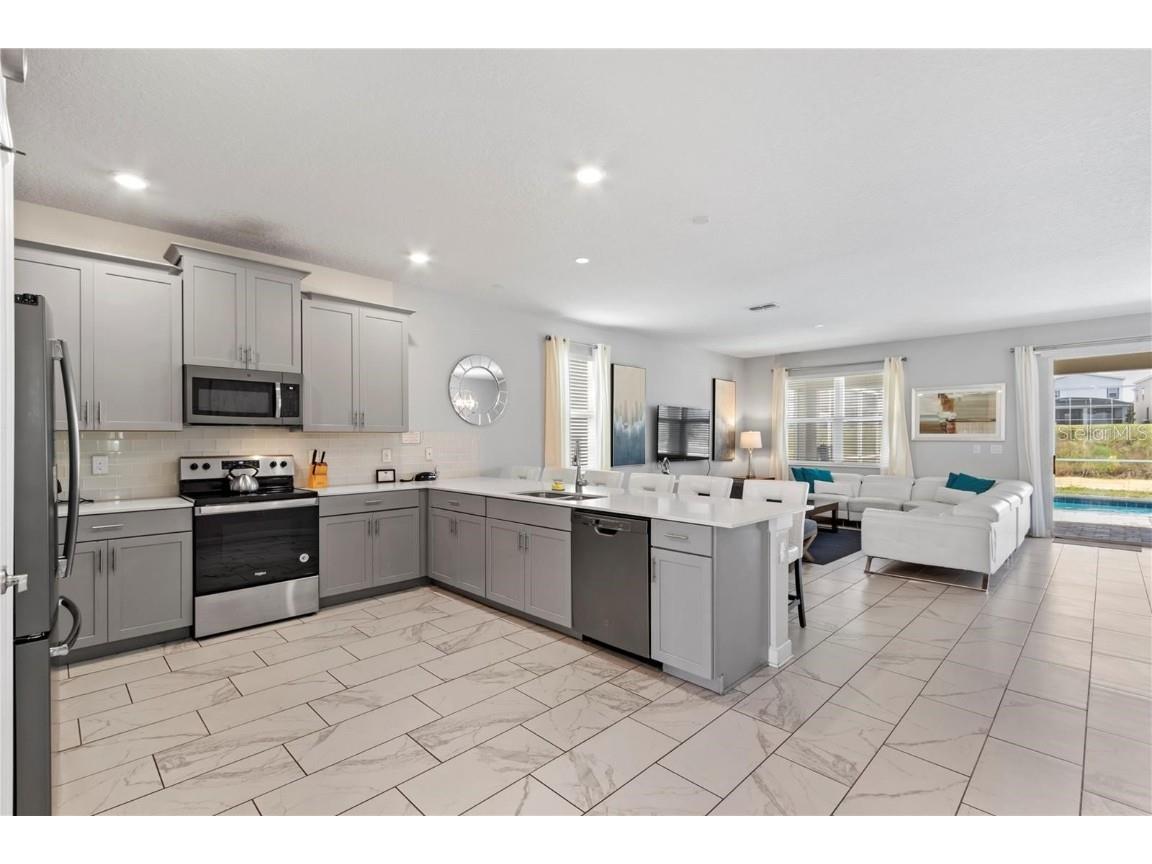 541 Pebble Beach Drive Davenport FL 33896 O6351304 image2