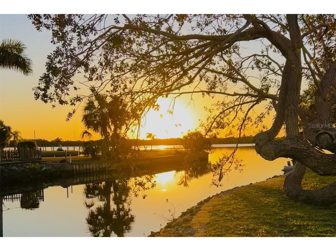 541 Ridgecrest Drive Punta Gorda FL 33982 TB8353254 image7