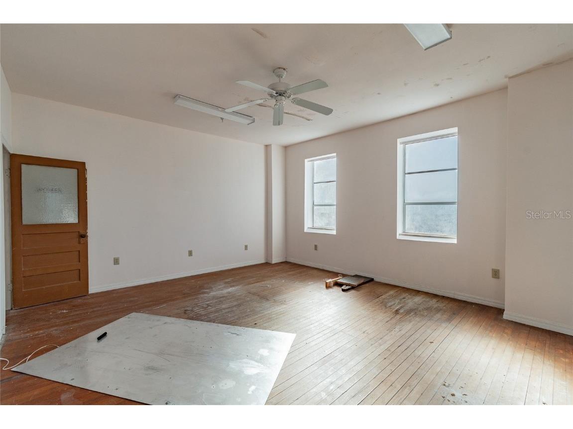 541 S Florida Avenue Lakeland FL 33801 TB8328654 image17