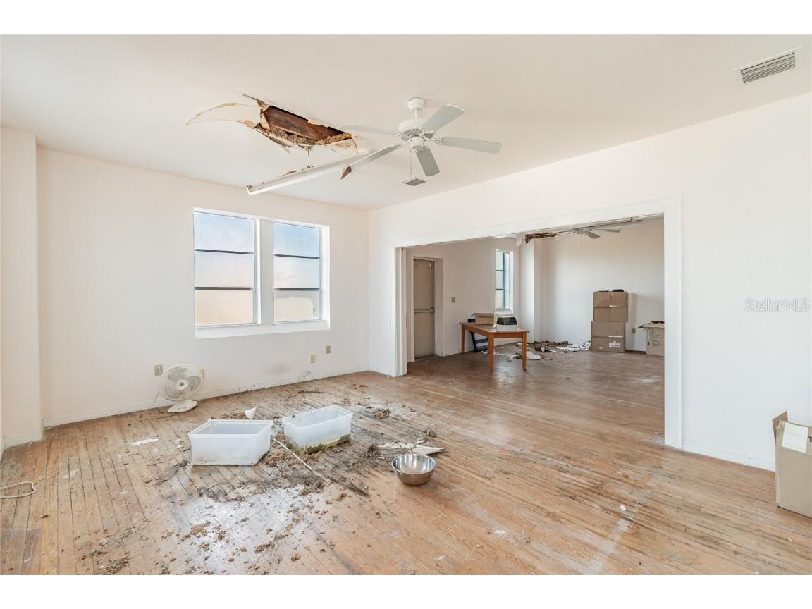 541 S Florida Avenue Lakeland FL 33801 TB8328654 image35