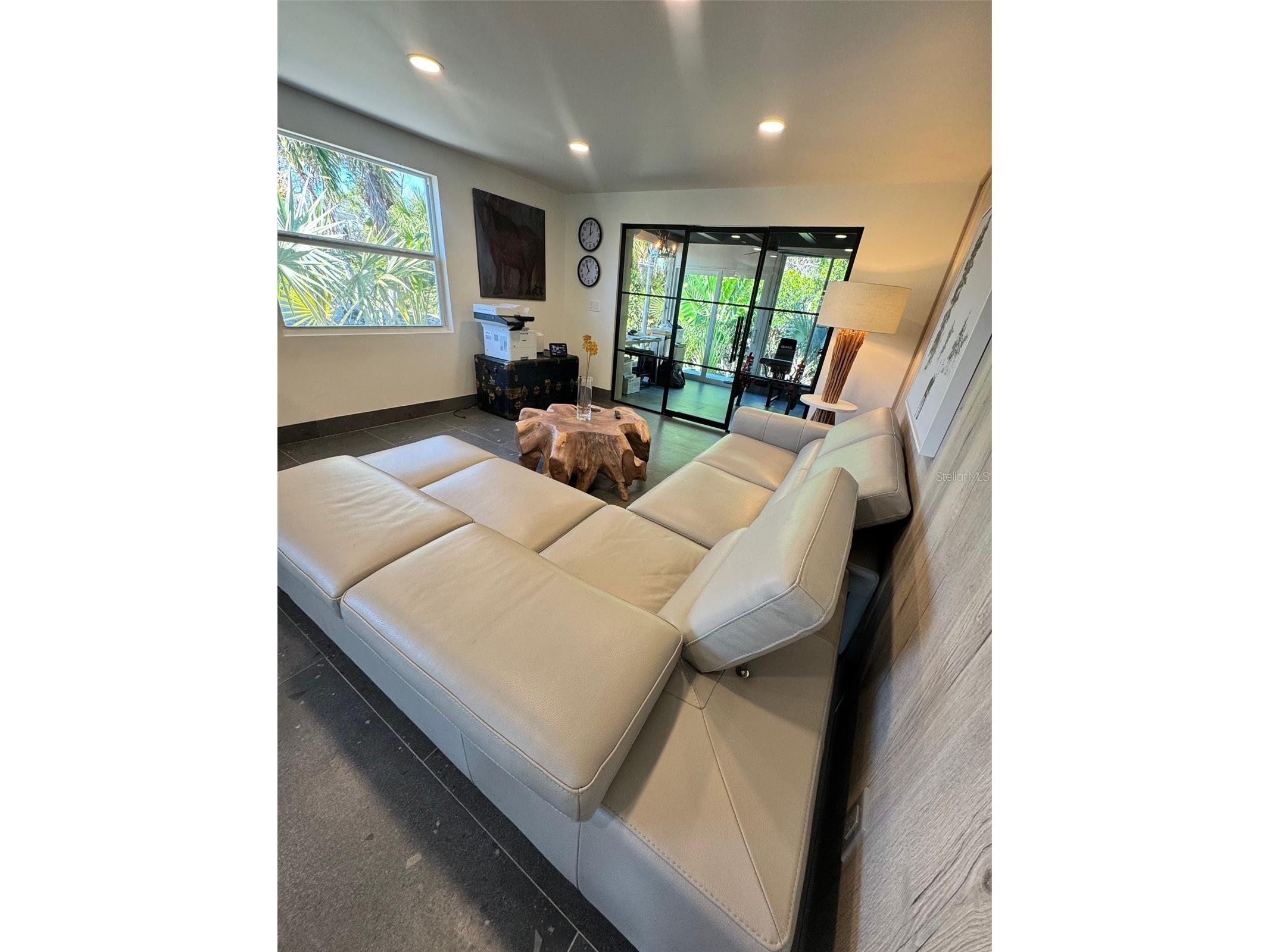 541 Spanish Drive N Longboat Key FL 34228 TB8496387 image9