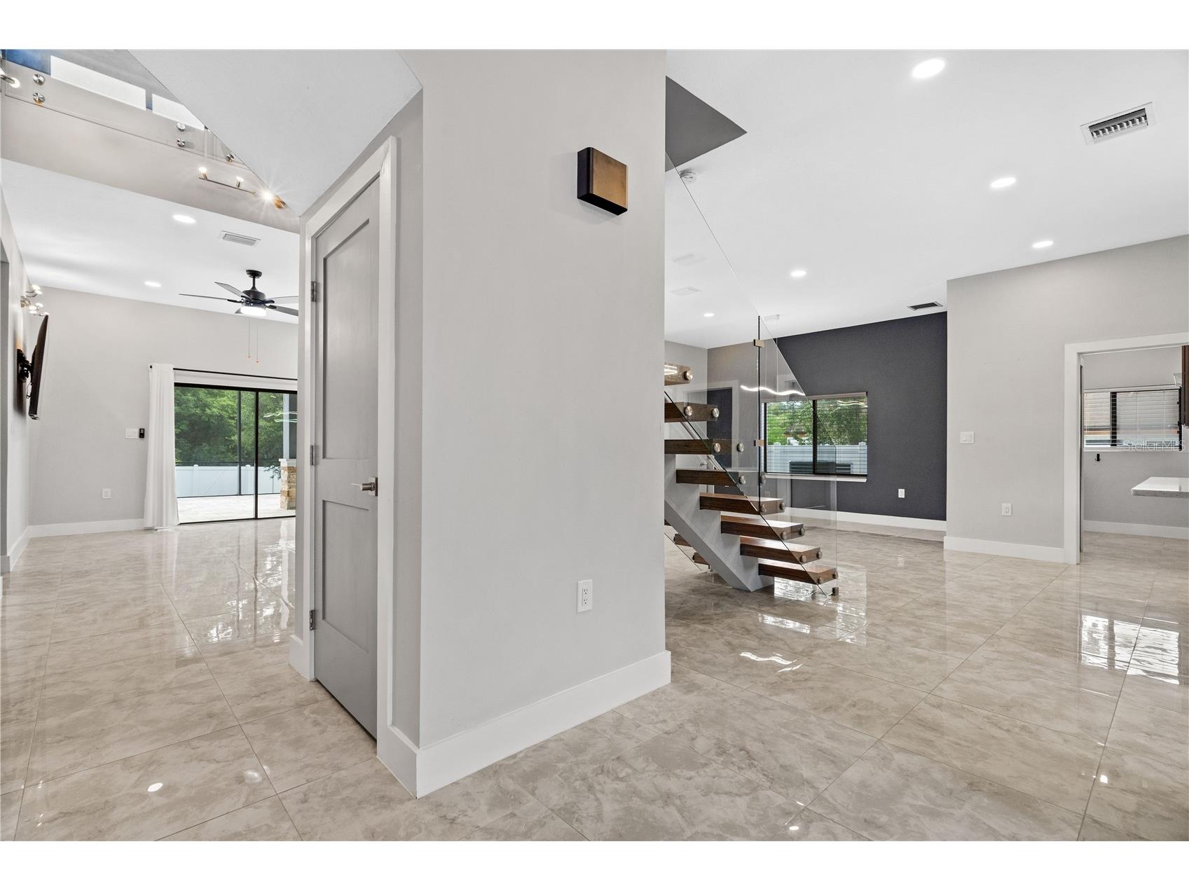 541 W Lake Brantley Road Altamonte Springs FL 32714 O6408154 image4