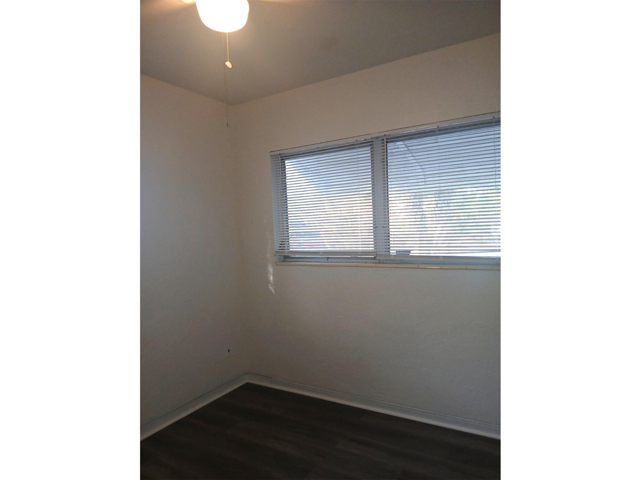 5410 70th Way N Saint Petersburg FL 33709 TB8514149 image17