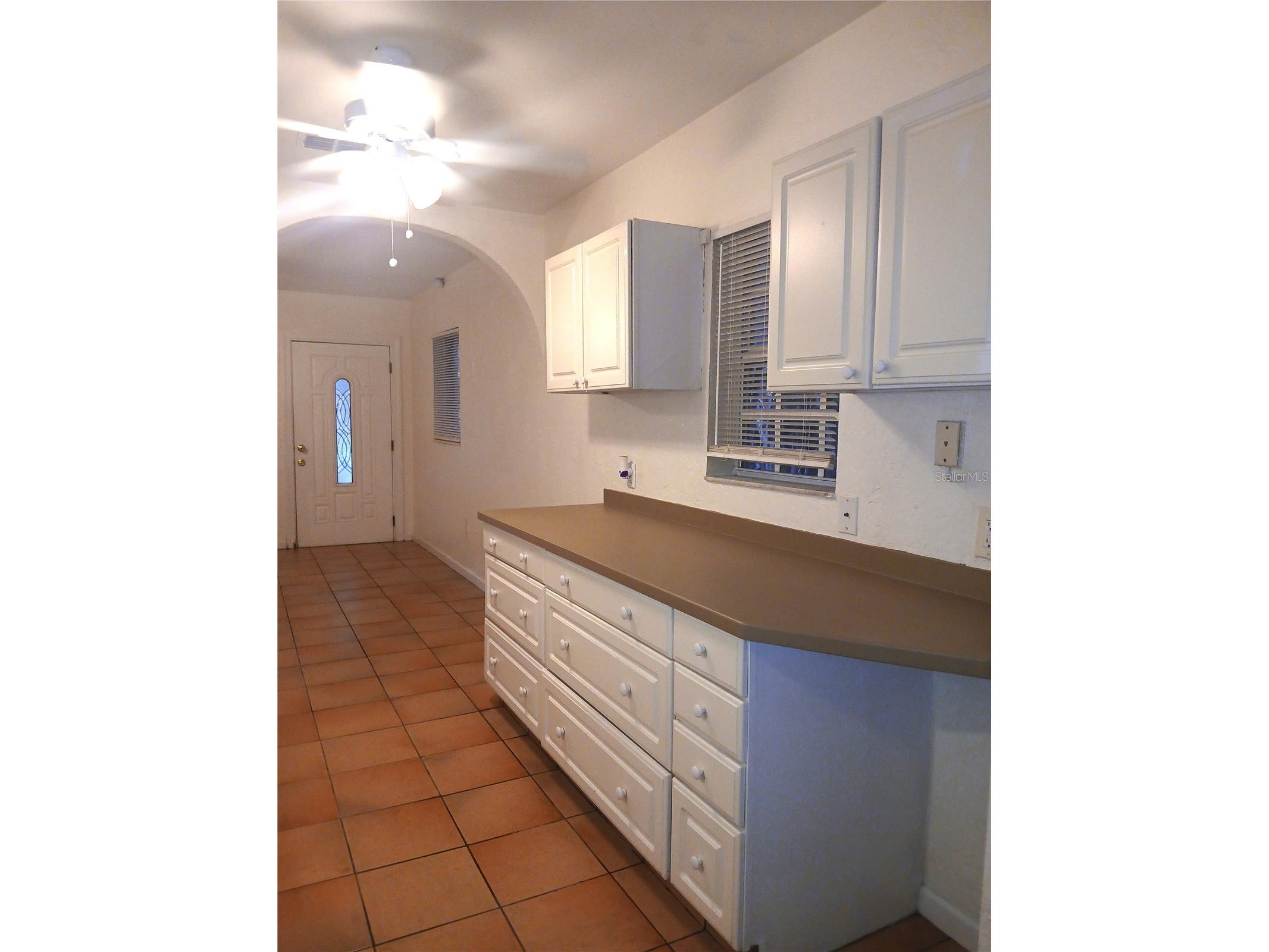 5410 70th Way N Saint Petersburg FL 33709 TB8514149 image3