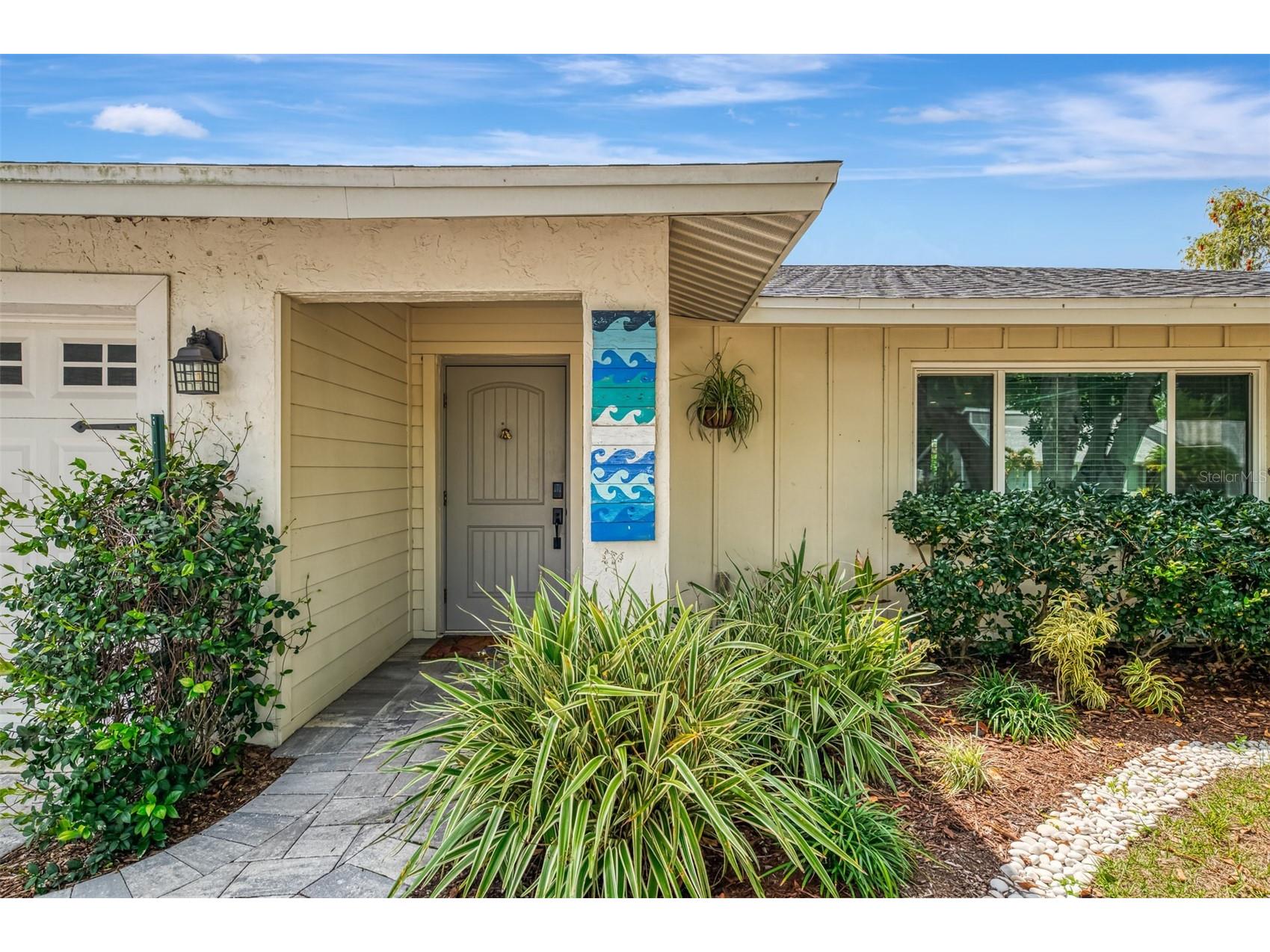 5410 Creeping Hammock Drive Sarasota FL 34231 A4687661 image1