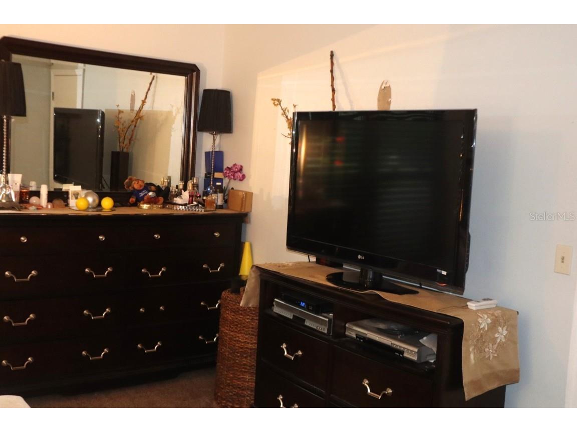 5410 Old Oak Tree Dr Orlando FL 32808 O6337640 image25