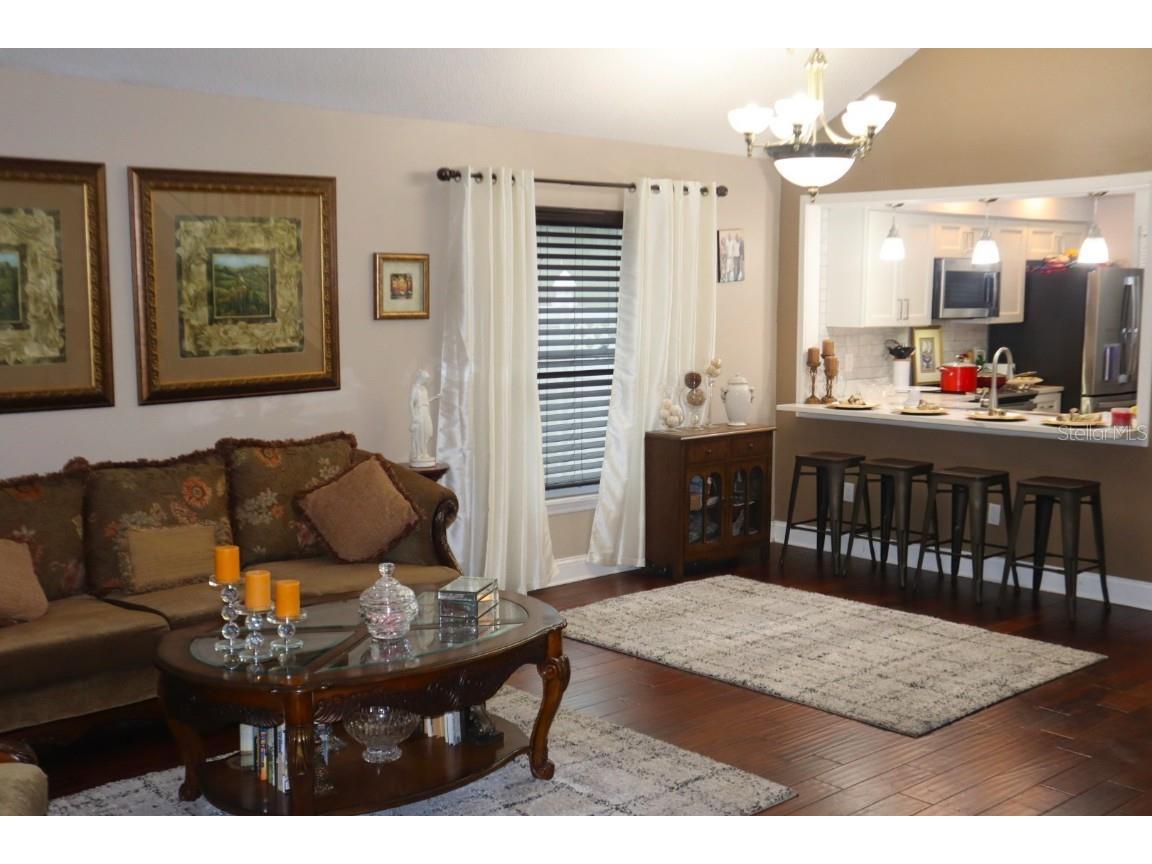 5410 Old Oak Tree Dr Orlando FL 32808 O6337640 image4