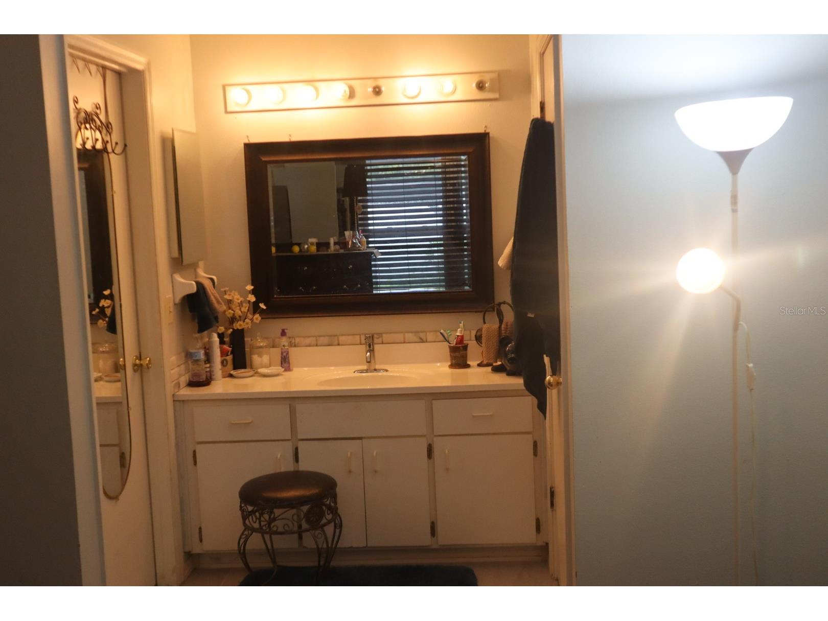 5410 Old Oak Tree Dr Orlando FL 32808 O6396855 image13