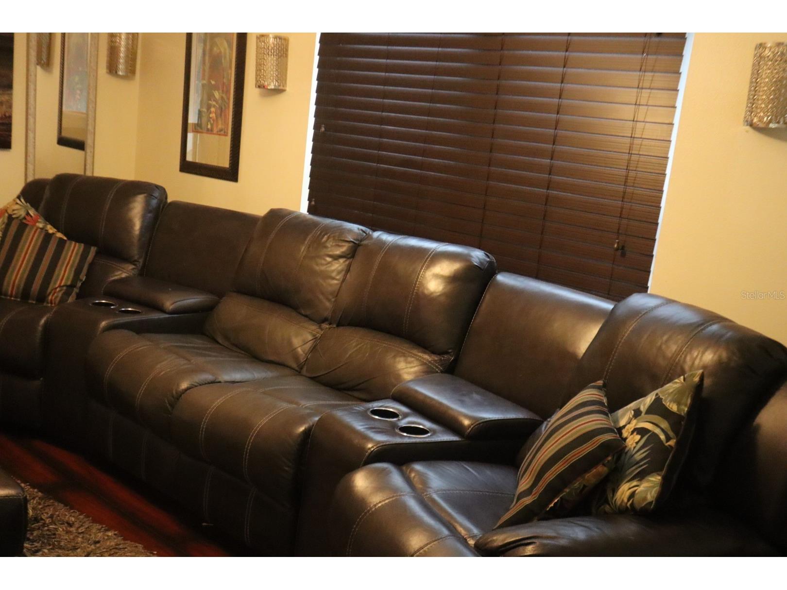 5410 Old Oak Tree Dr Orlando FL 32808 O6396855 image18