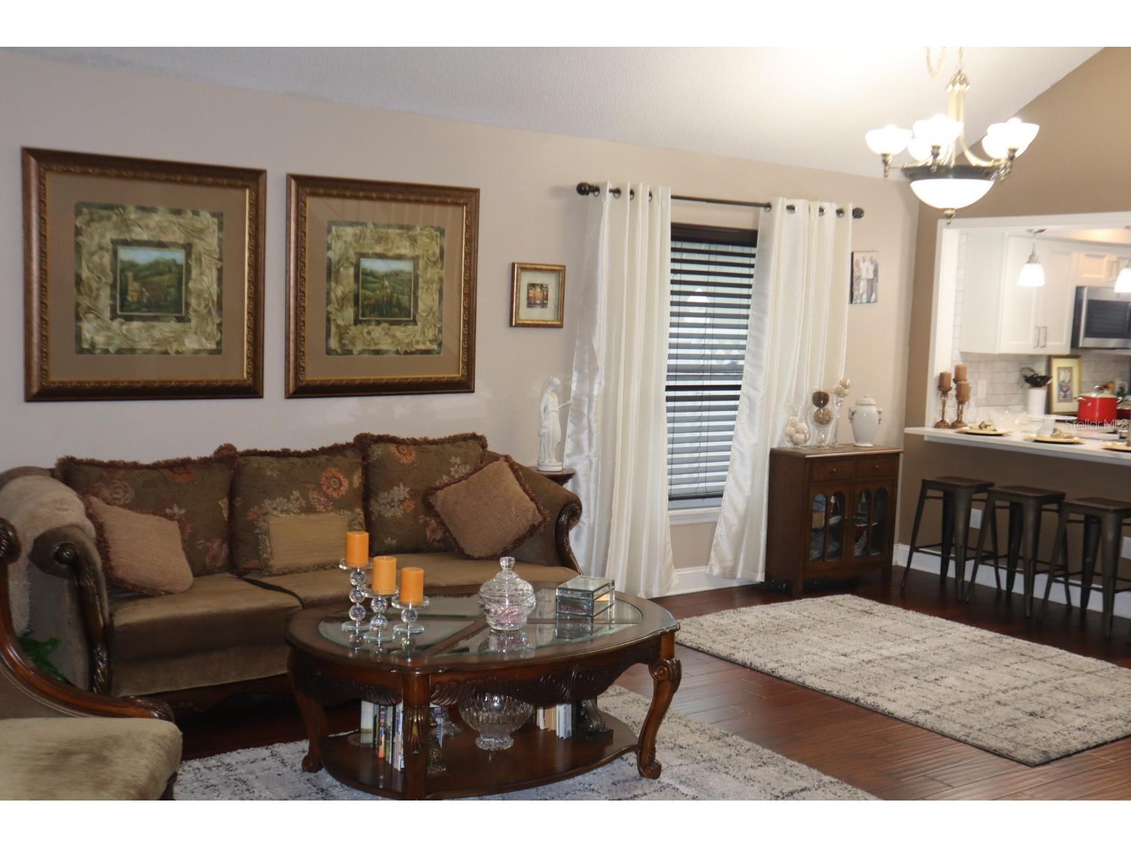 5410 Old Oak Tree Dr Orlando FL 32808 O6396855 image2