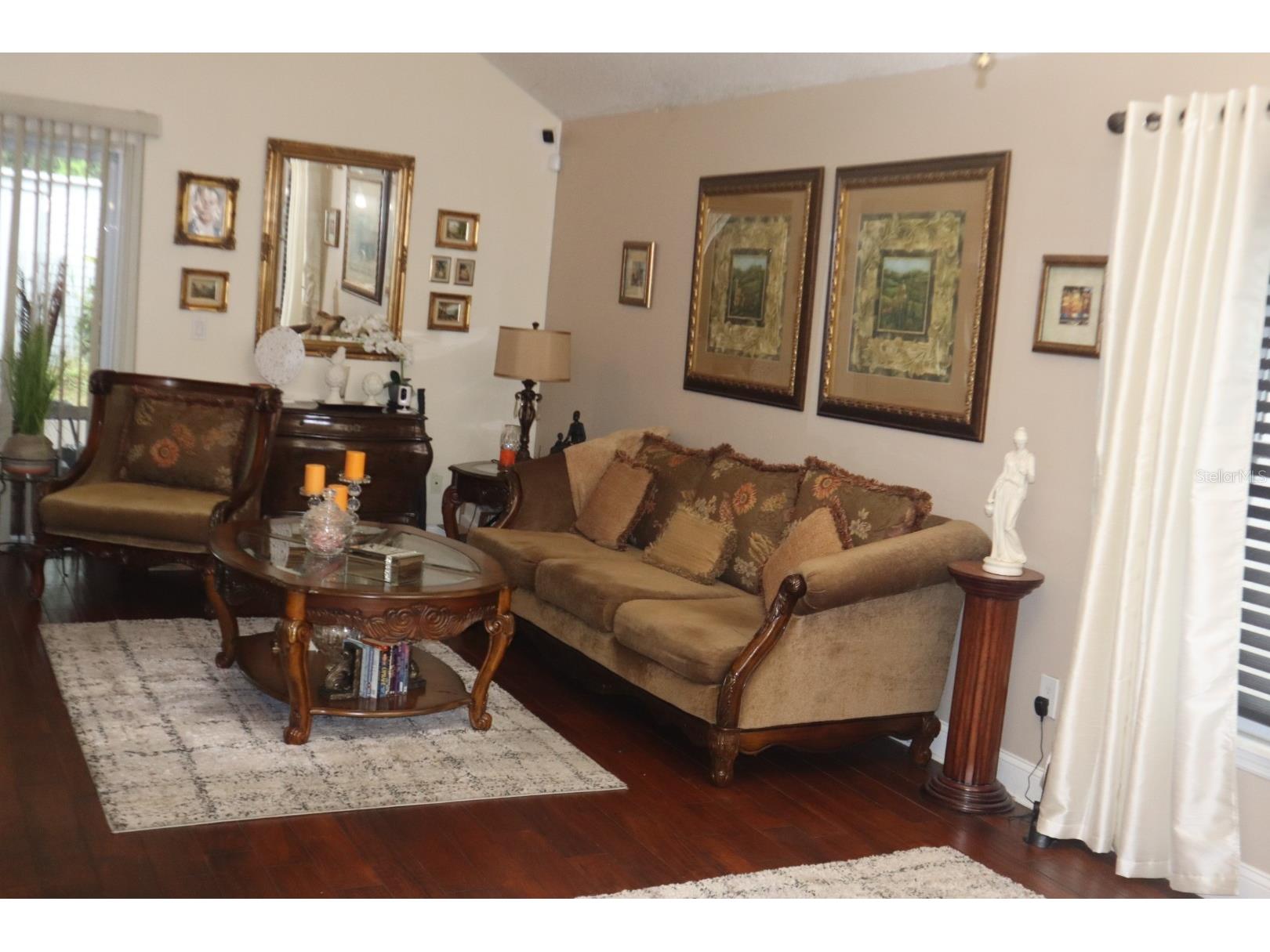 5410 Old Oak Tree Dr Orlando FL 32808 O6396855 image3