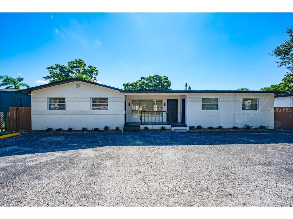 5411 16th Street N Saint Petersburg FL 33703 TB8416800 image1