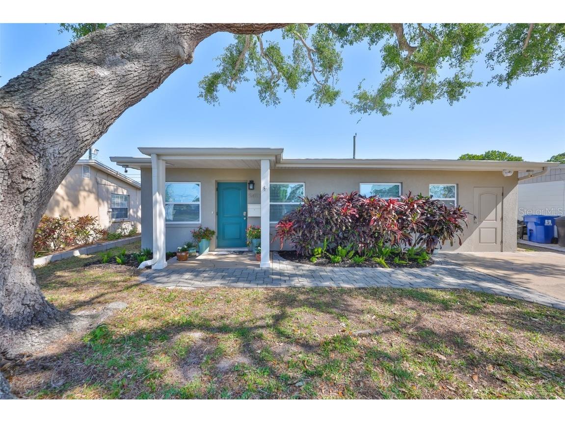 5411 17th Avenue N Saint Petersburg FL 33710 TB8372096 image1