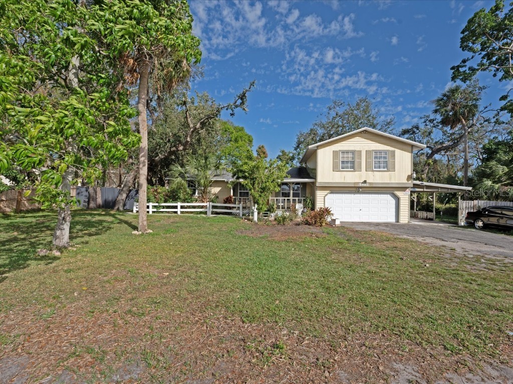 5411 9th Street E Bradenton FL 34203 A4635073 image1