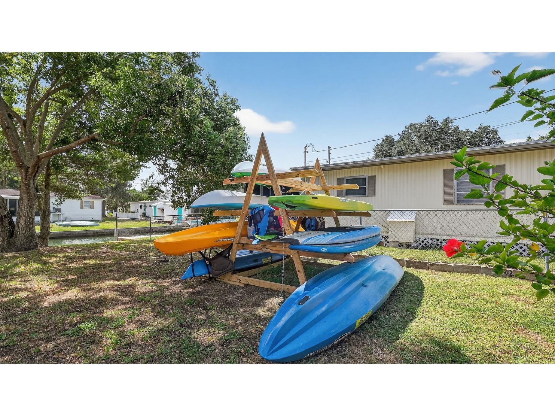 5411 Teal Drive Weeki Wachee FL 34607 - CANAL TO WEEKI WACHEE RIVER W7882168 image43
