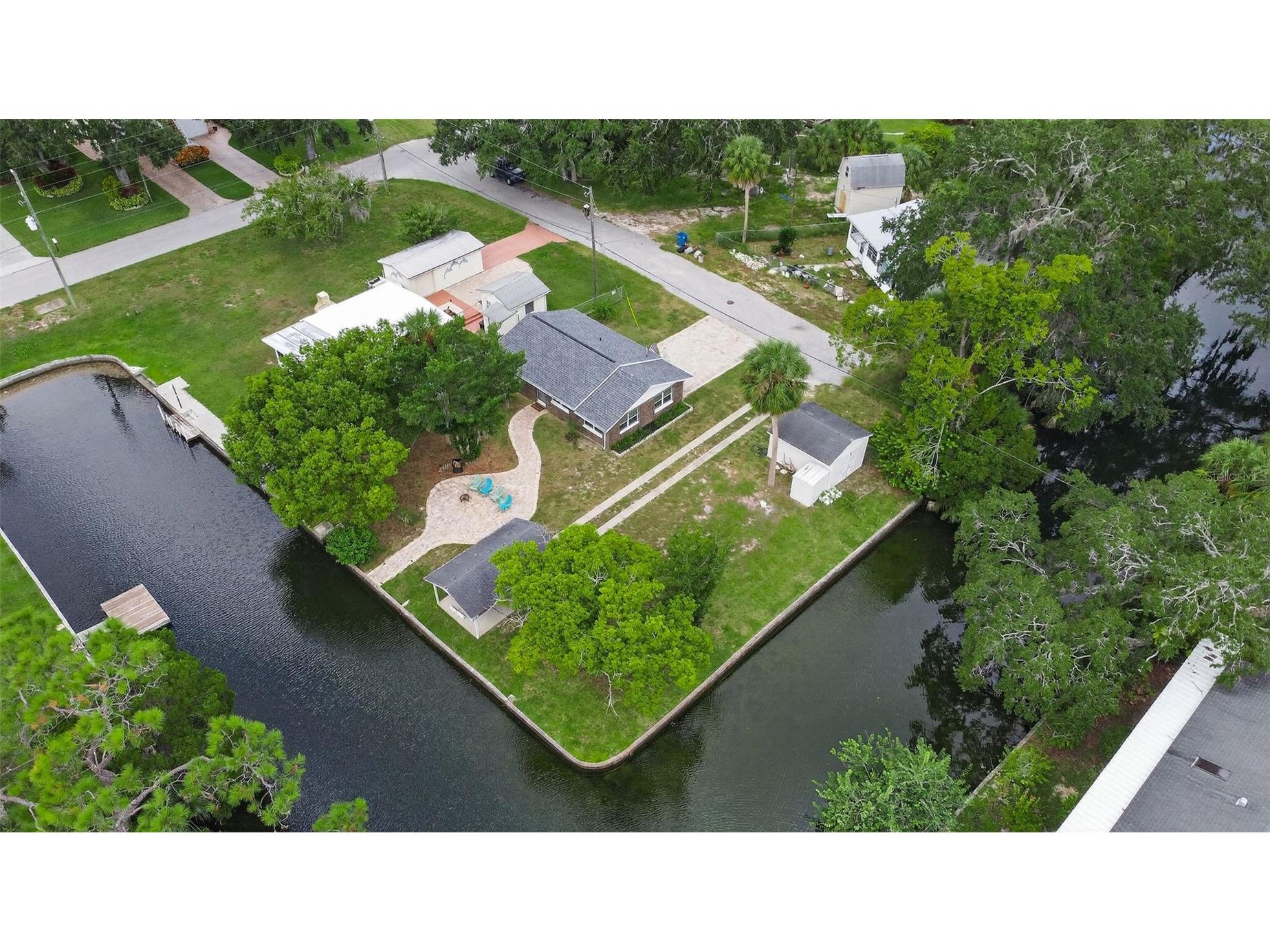 5411 Teal Drive Weeki Wachee FL 34607 - CANAL TO WEEKI WACHEE RIVER W7882168 image6