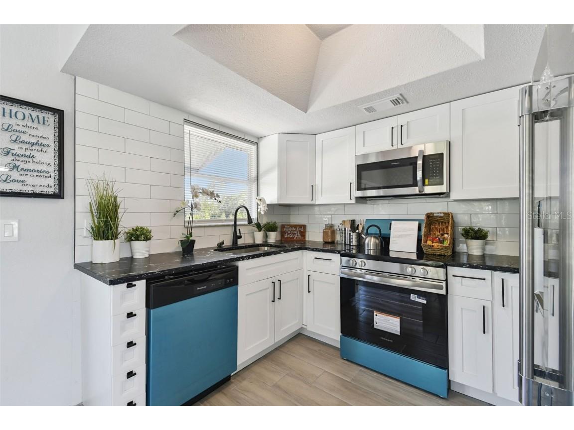 5412 3rd Avenue W Palmetto FL 34221 A4667869 image26