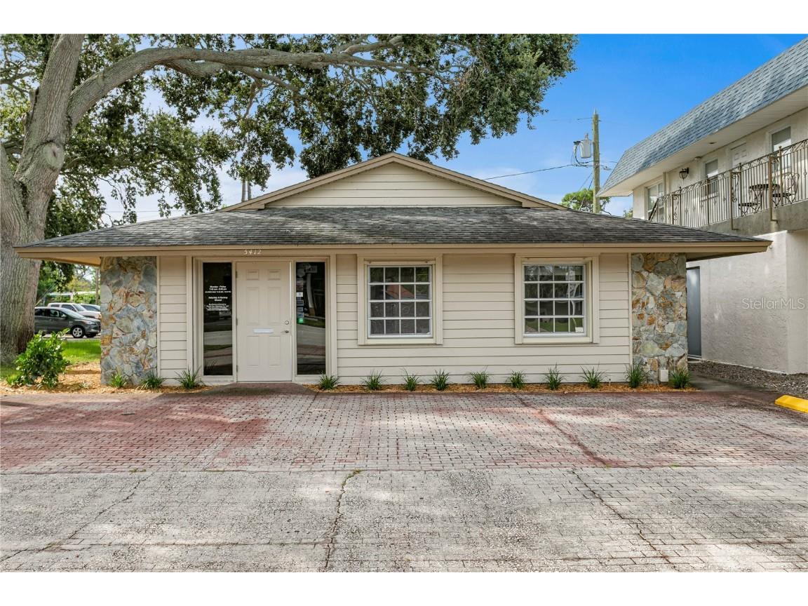5412 Central Avenue Saint Petersburg FL 33707 TB8430118 image1