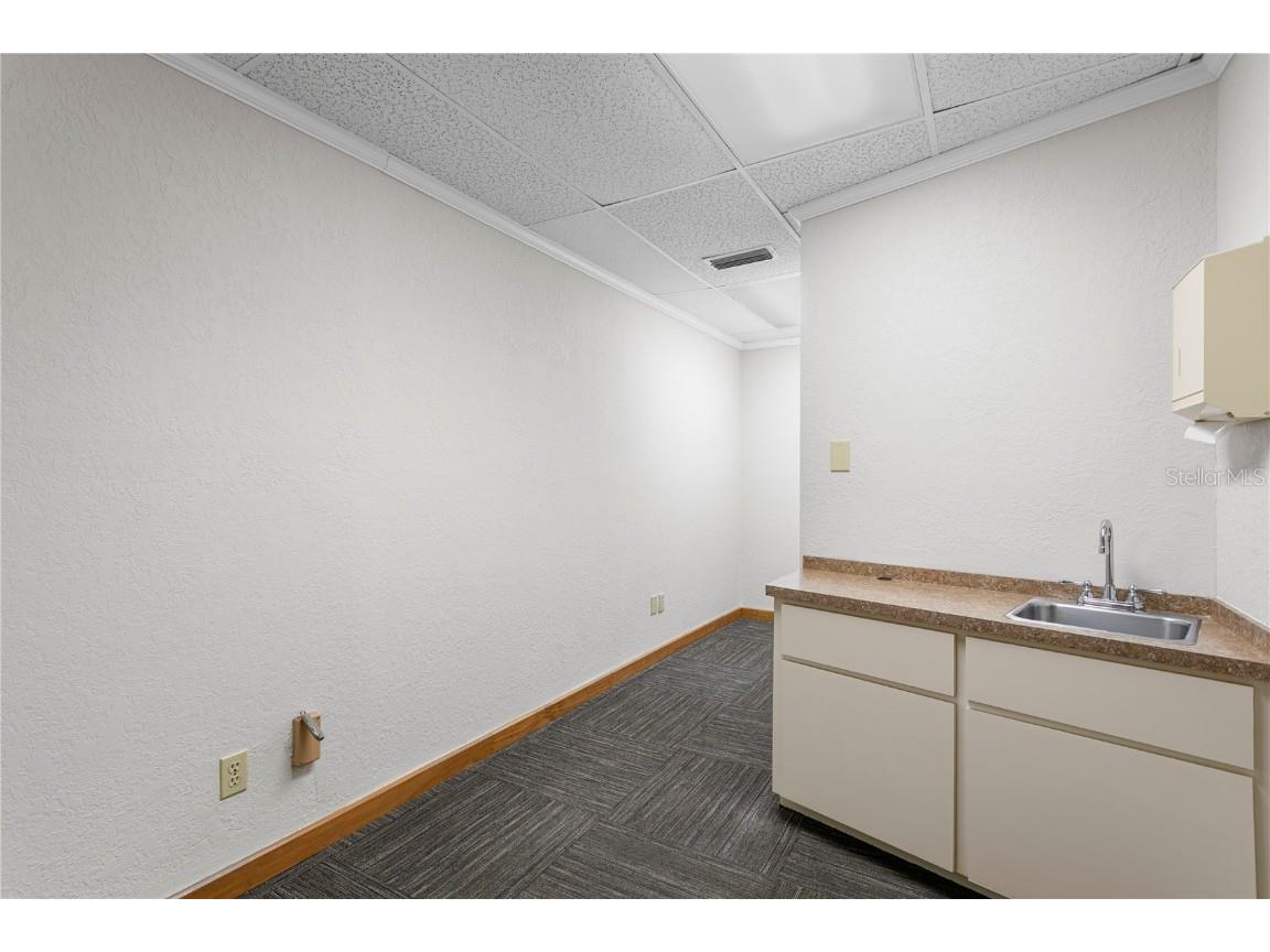 5412 Central Avenue Saint Petersburg FL 33707 TB8430118 image14