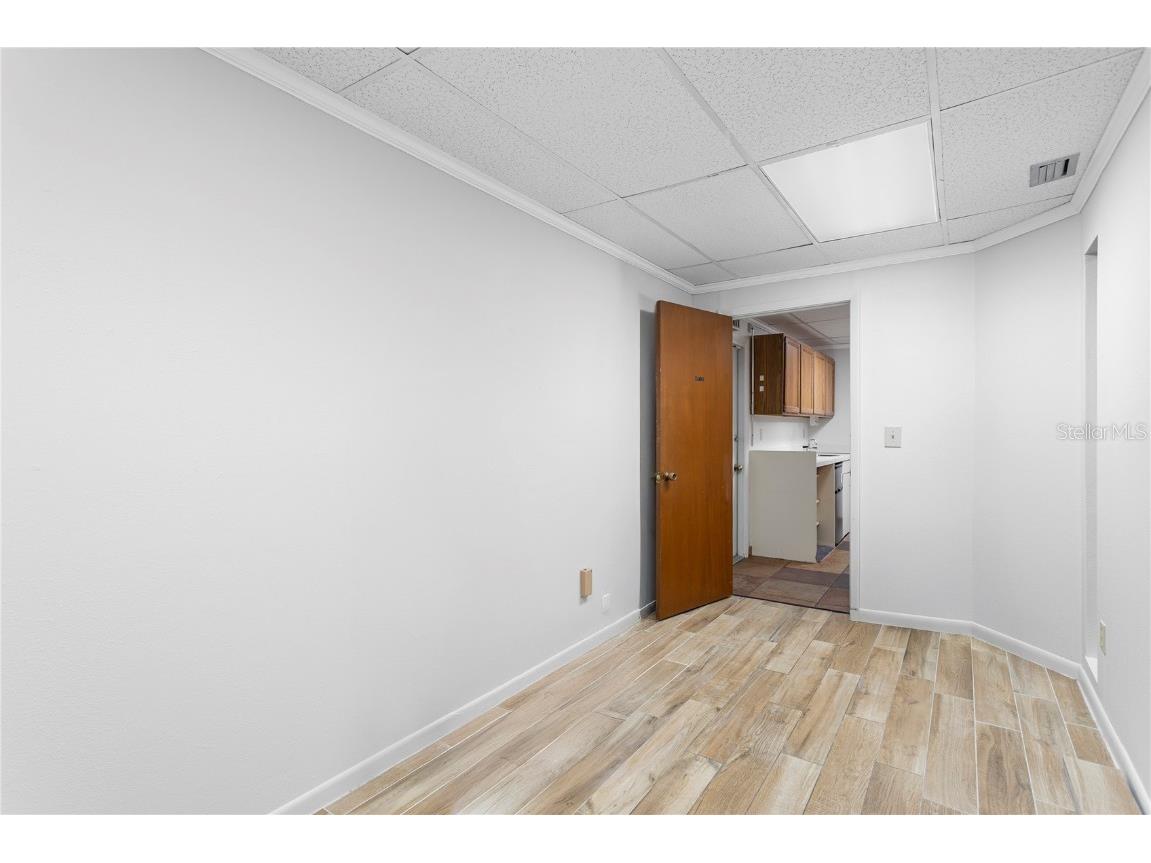 5412 Central Avenue Saint Petersburg FL 33707 TB8430118 image17