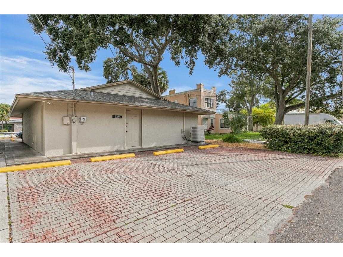 5412 Central Avenue Saint Petersburg FL 33707 TB8430118 image2