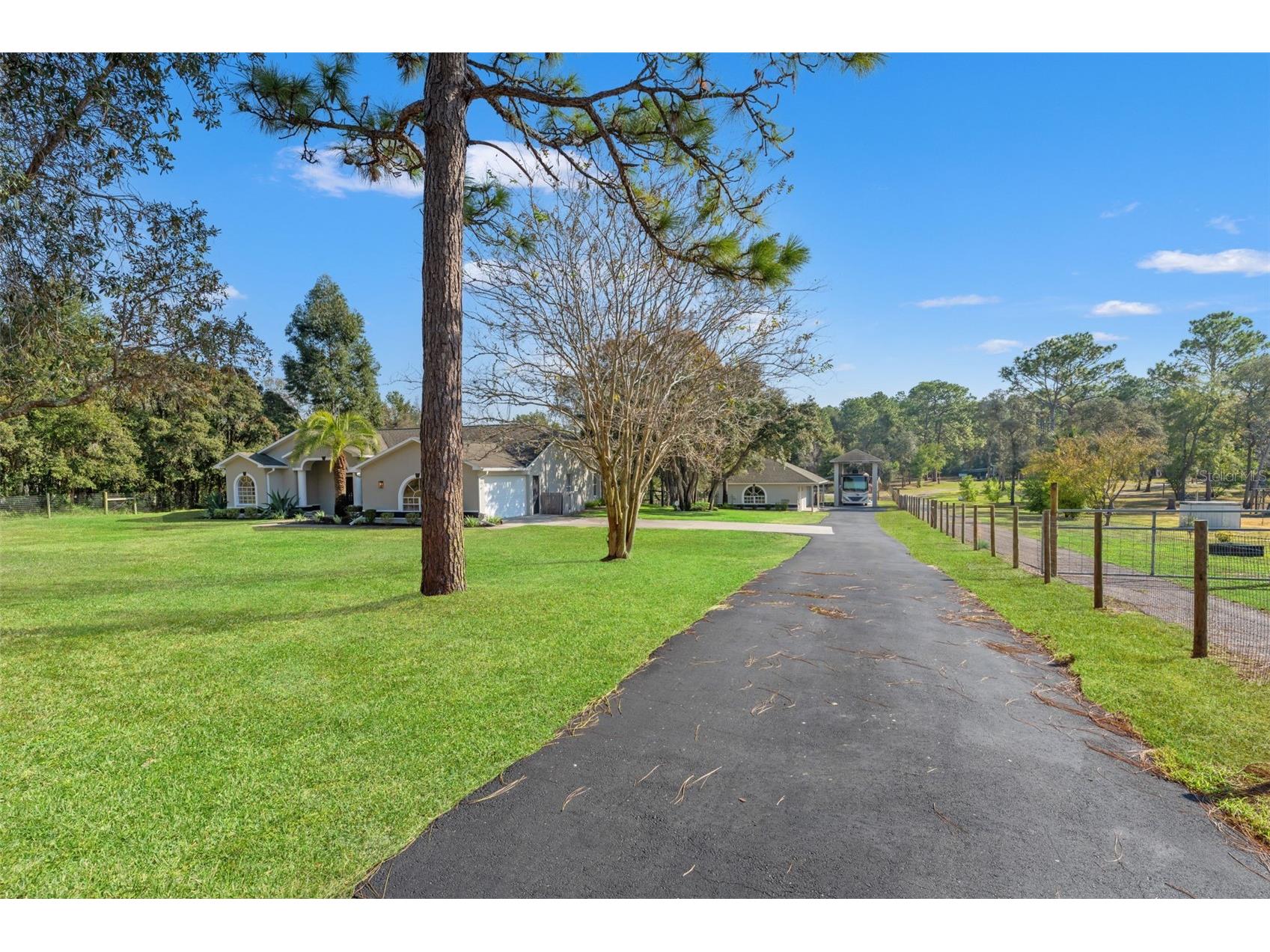 5412 Golddust Road Spring Hill FL 34609 W7880936 image4