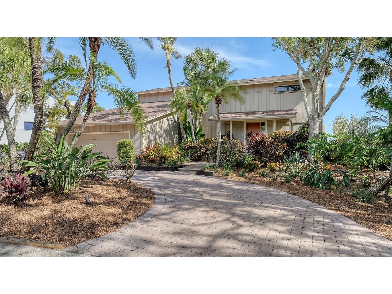 5412 Siesta Cove Drive Sarasota FL 34242 - INTRACOASTAL WATERWAY A4630413 image1