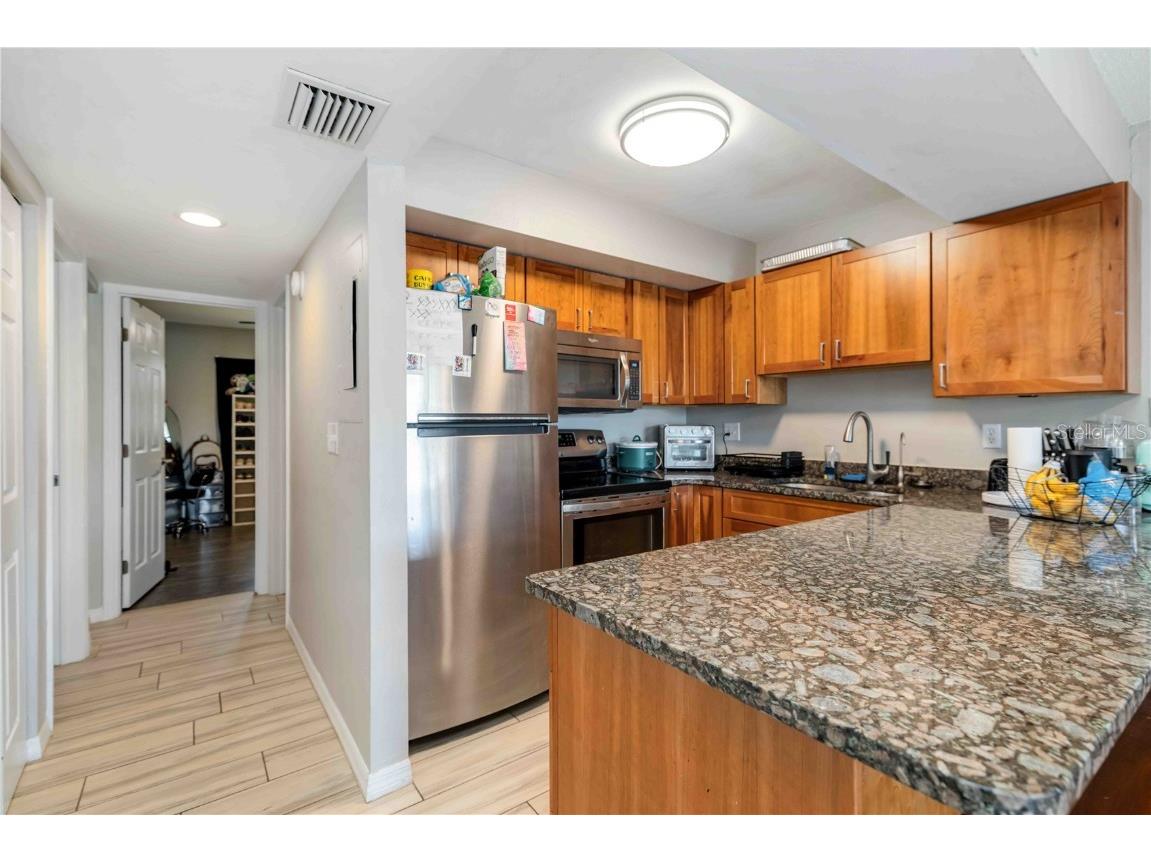 5412 Swift Road #39 Sarasota FL 34231 C7518832 image12