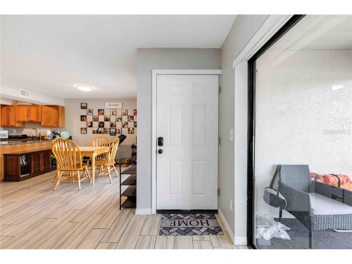 5412 Swift Road #39 Sarasota FL 34231 C7518832 image4