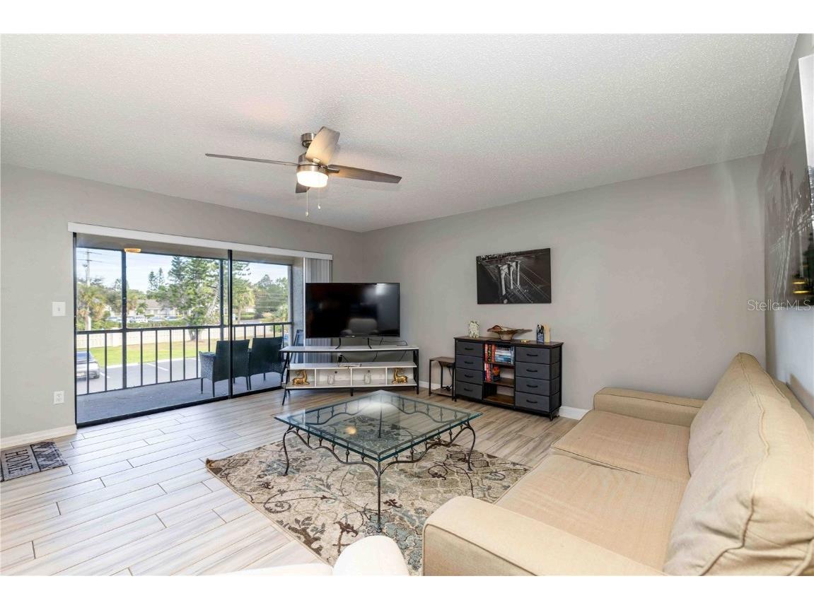 5412 Swift Road #39 Sarasota FL 34231 C7518832 image6