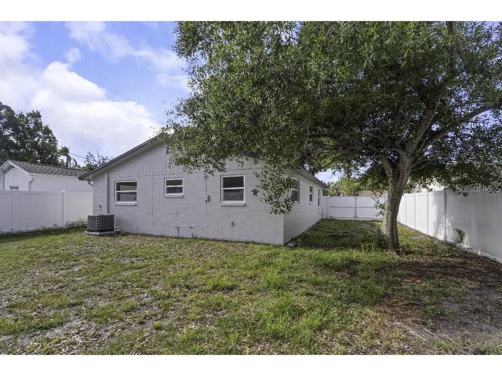 5413 15th Avenue S Gulfport FL 33707 TB8466829 image14