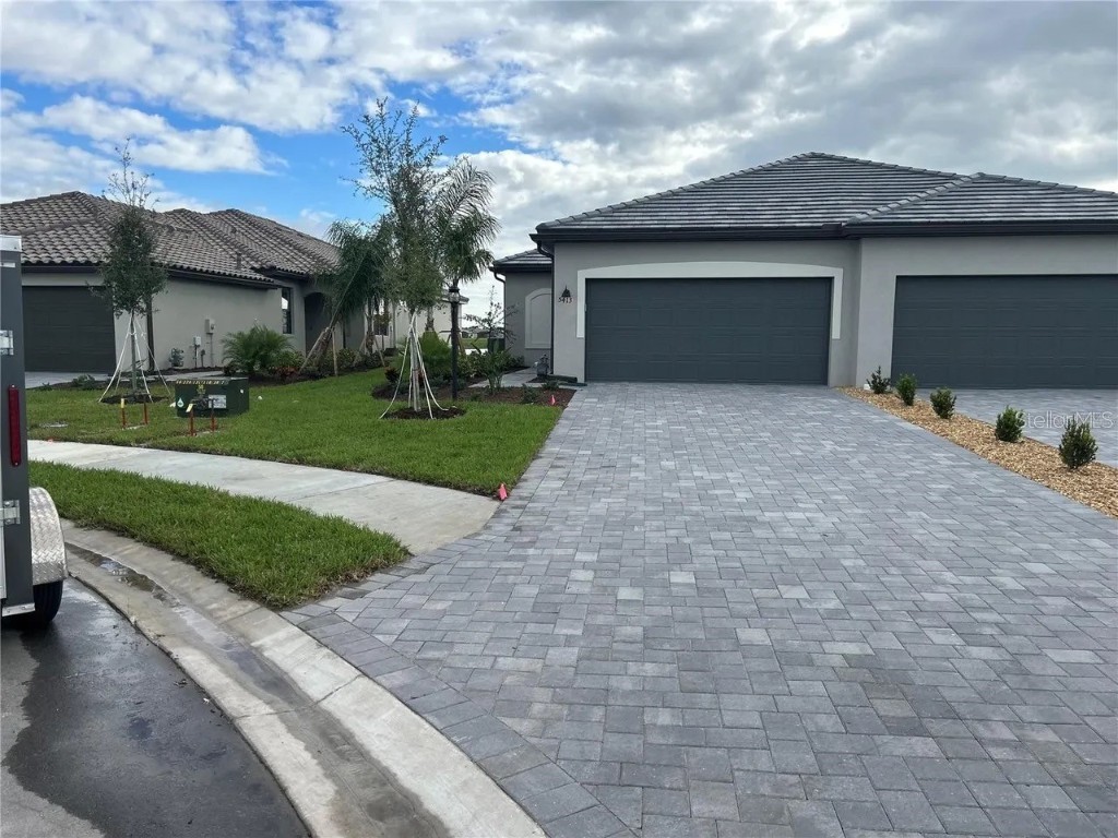 5413 Mystic Water Cove Bradenton FL 34211 A4667649 image1