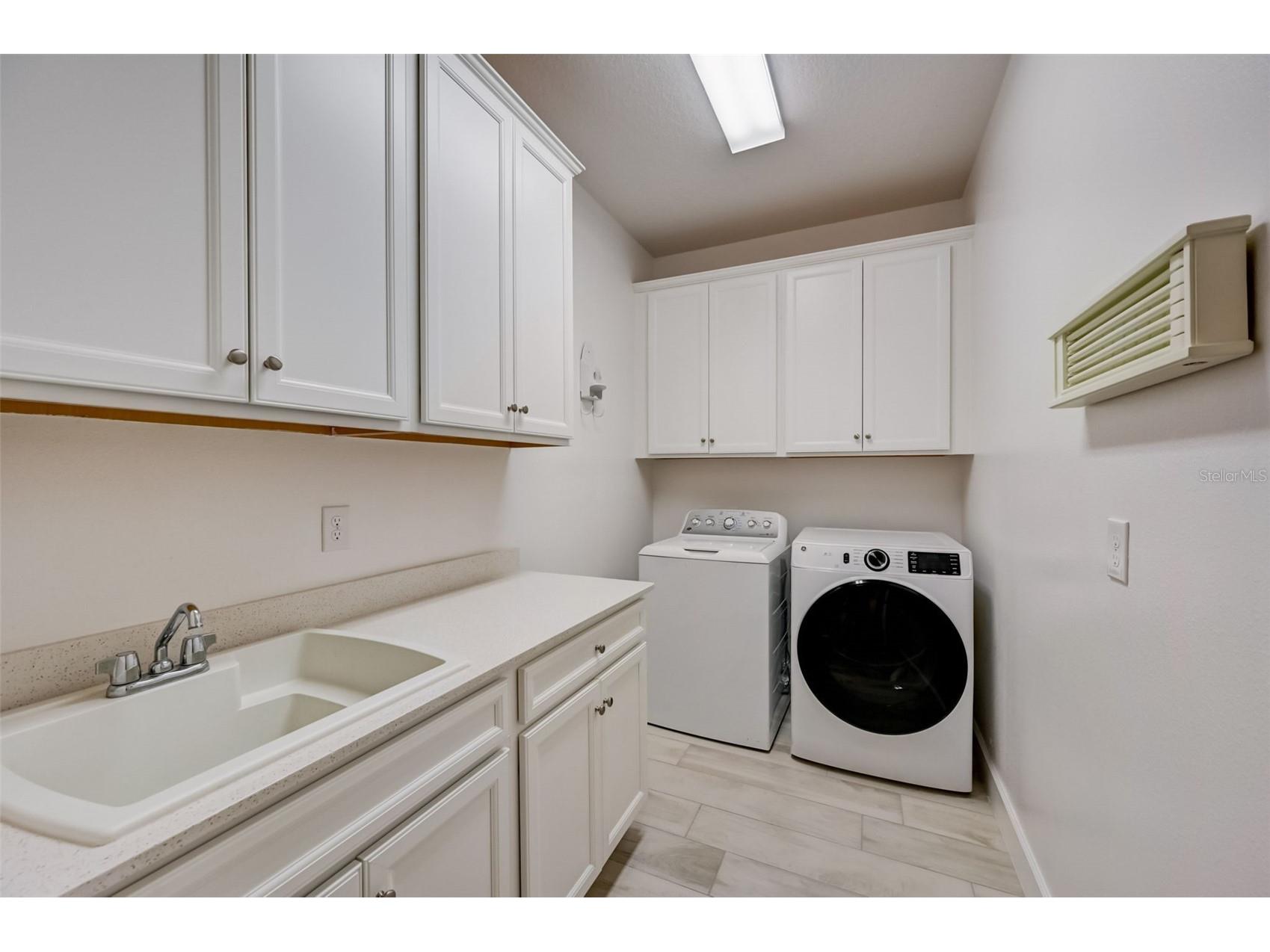 5413 Wishing Arch Drive Apollo Beach FL 33572 TB8457016 image29