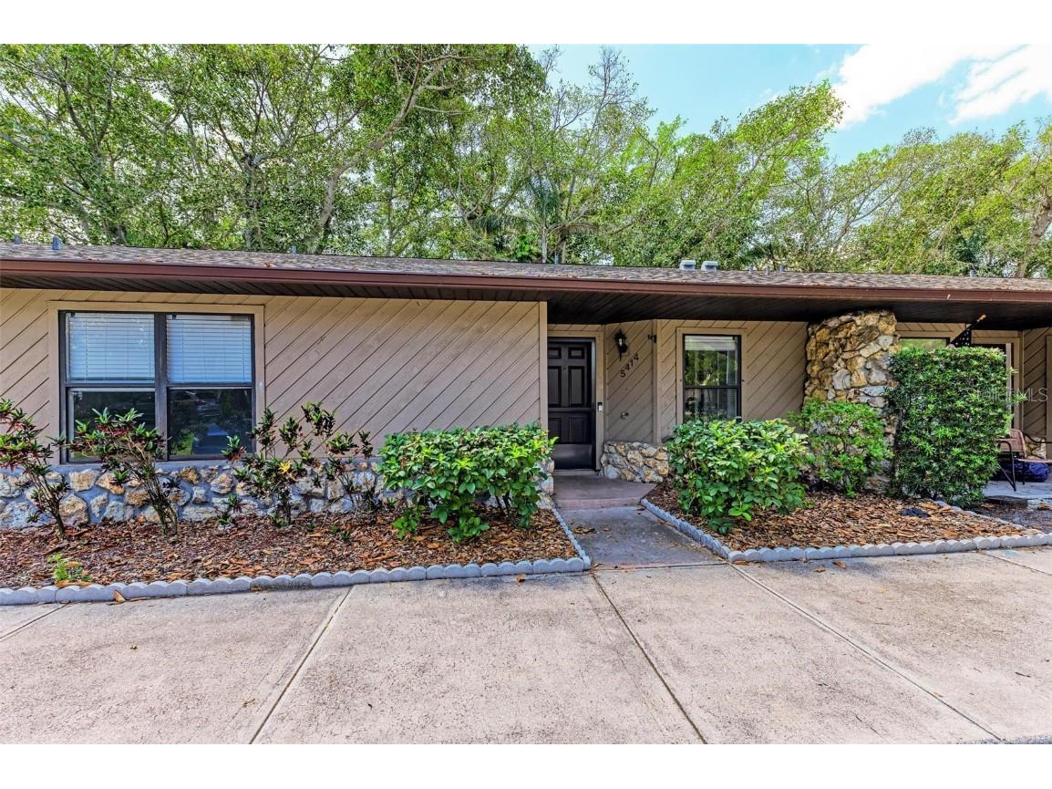 5414 11th Street Circle E #40 Bradenton FL 34203 A4565888 image1