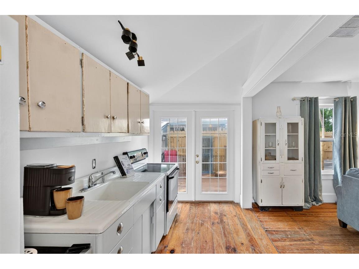 5414-5416 Delette Avenue S Gulfport FL 33707 TB8438446 image19