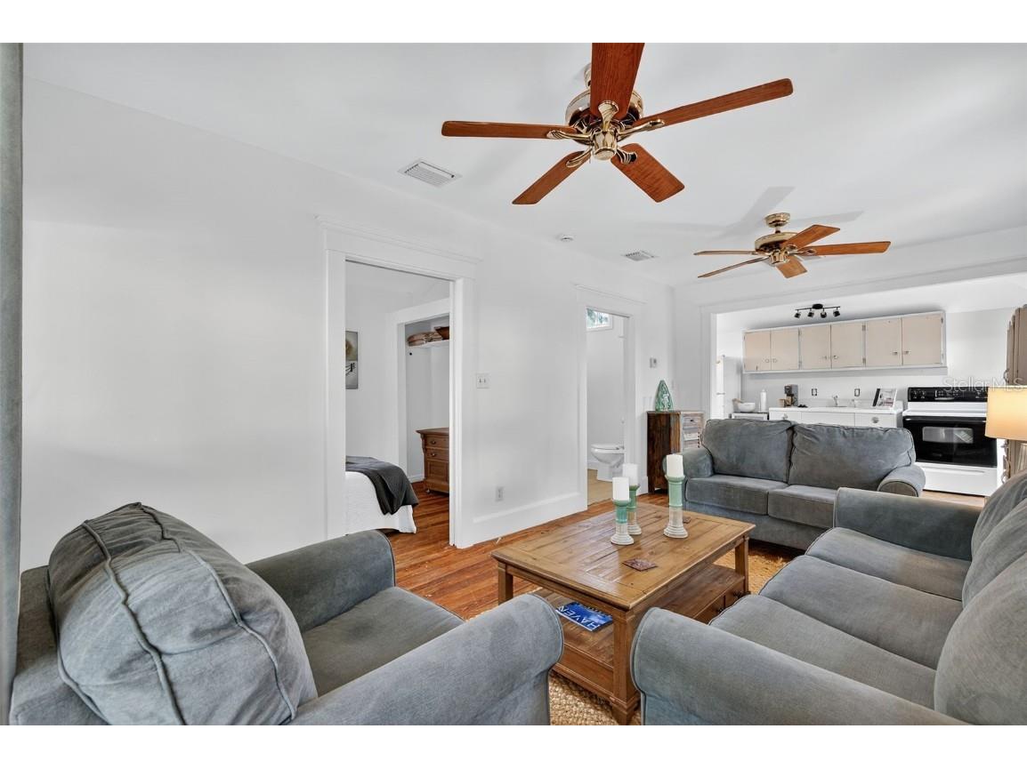 5414-5416 Delette Avenue S Gulfport FL 33707 TB8438446 image9