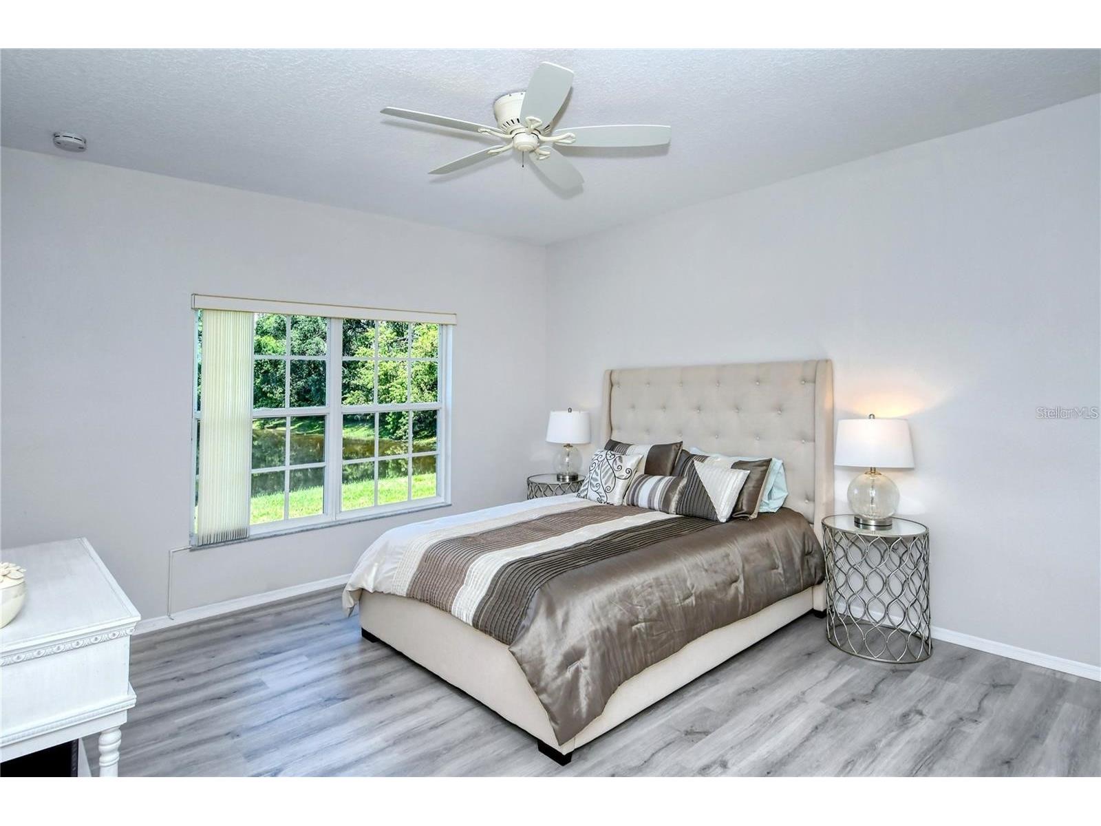 5414 Fair Oaks Street #10-D Bradenton FL 34203 A4677961 image8