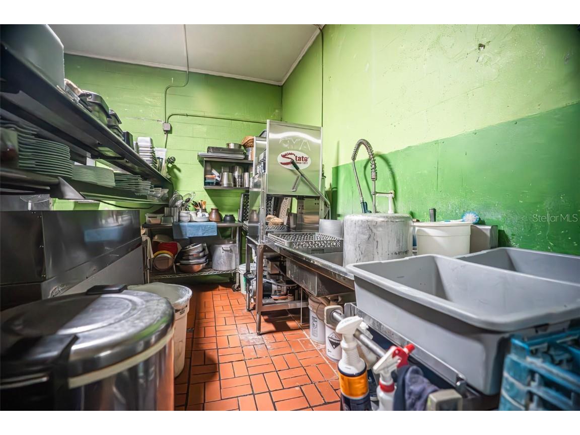 5414 Main Street New Port Richey FL 34652 O6366588 image12