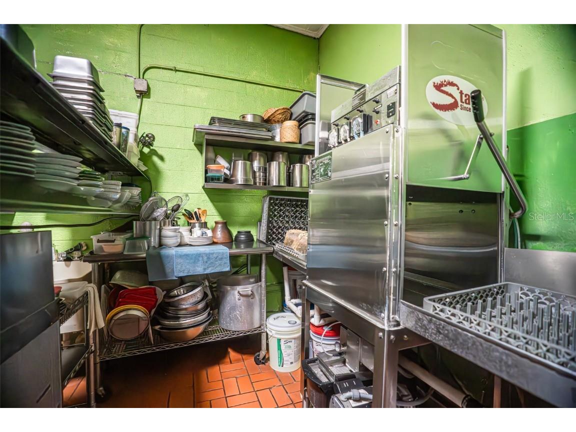 5414 Main Street New Port Richey FL 34652 O6366588 image13