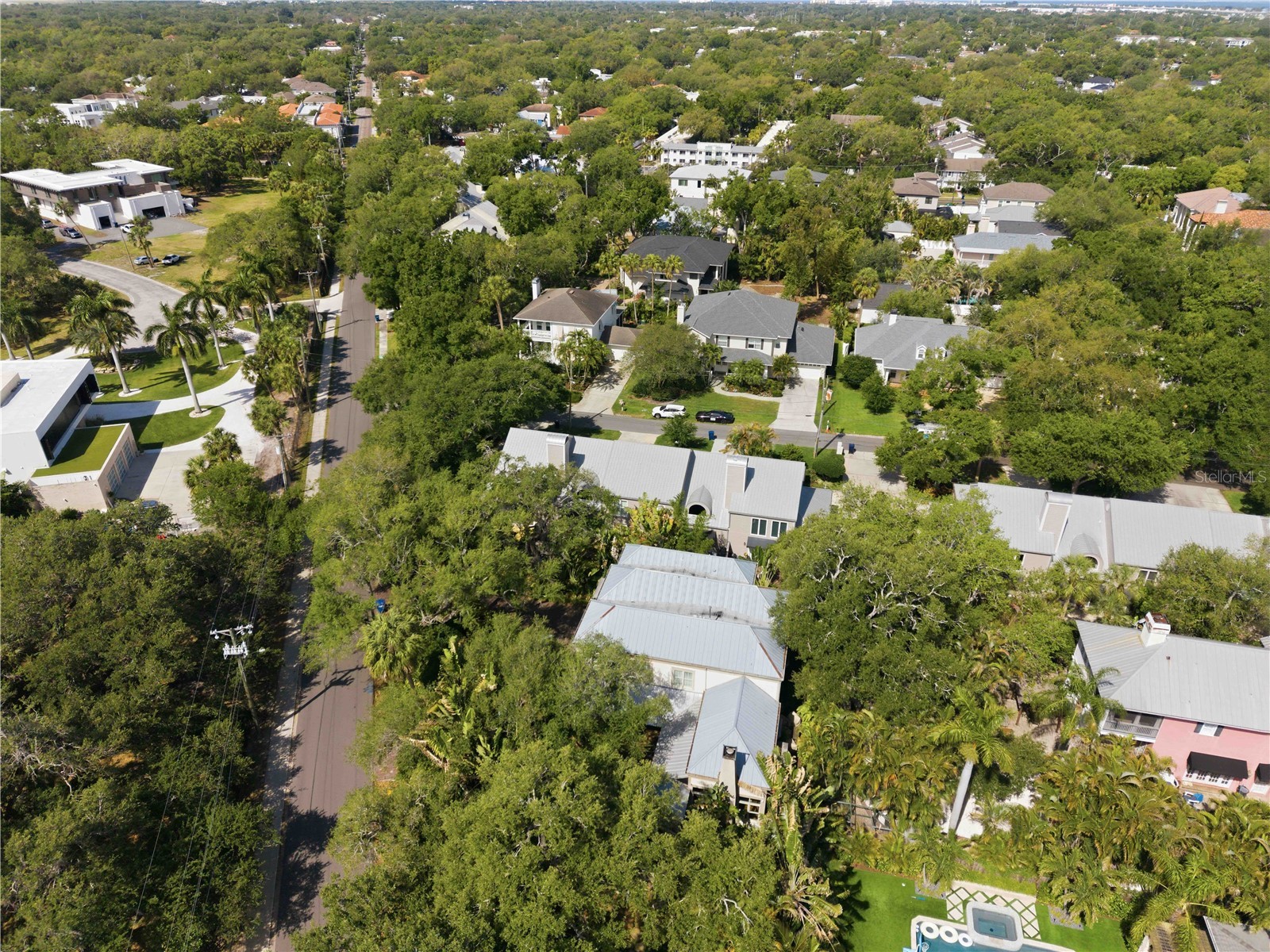5414 S Crescent Drive Tampa FL 33611 TB8498303 image40