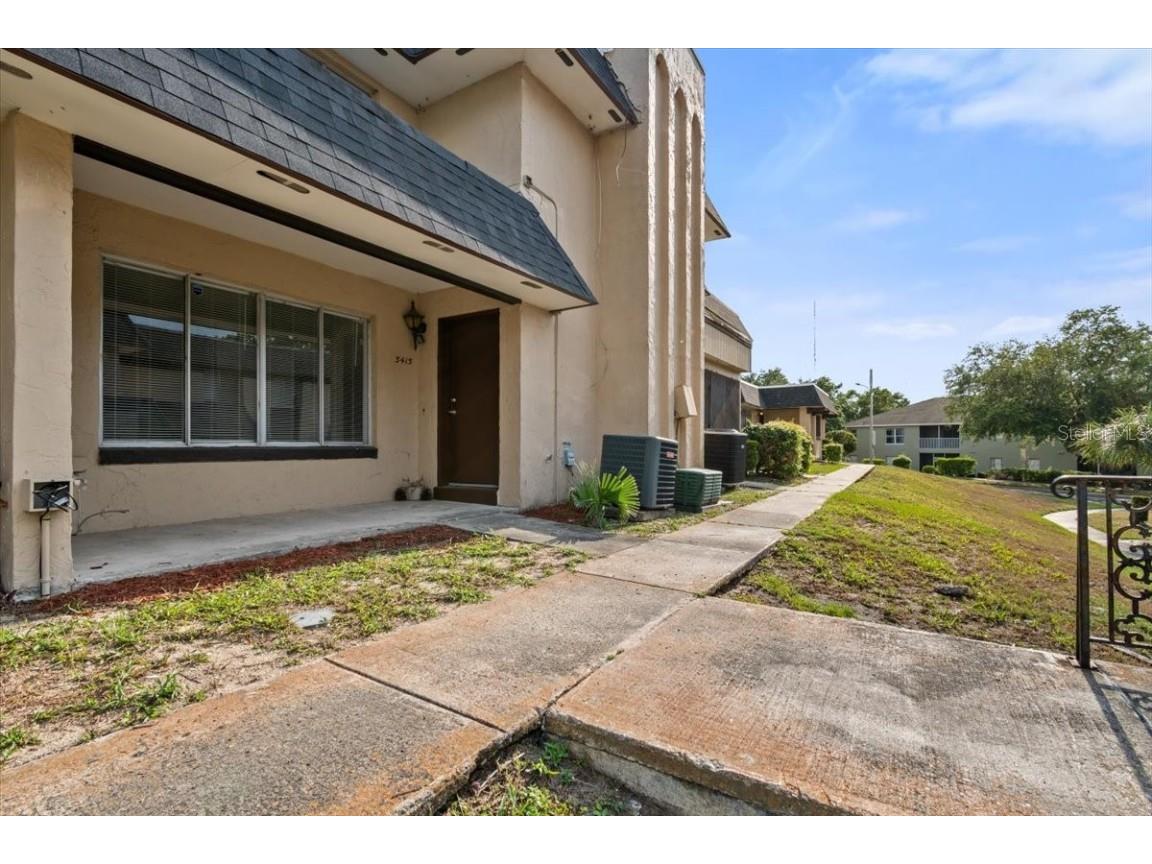5415 Fairwood Way #303 Orlando FL 32808 O6279169 image1