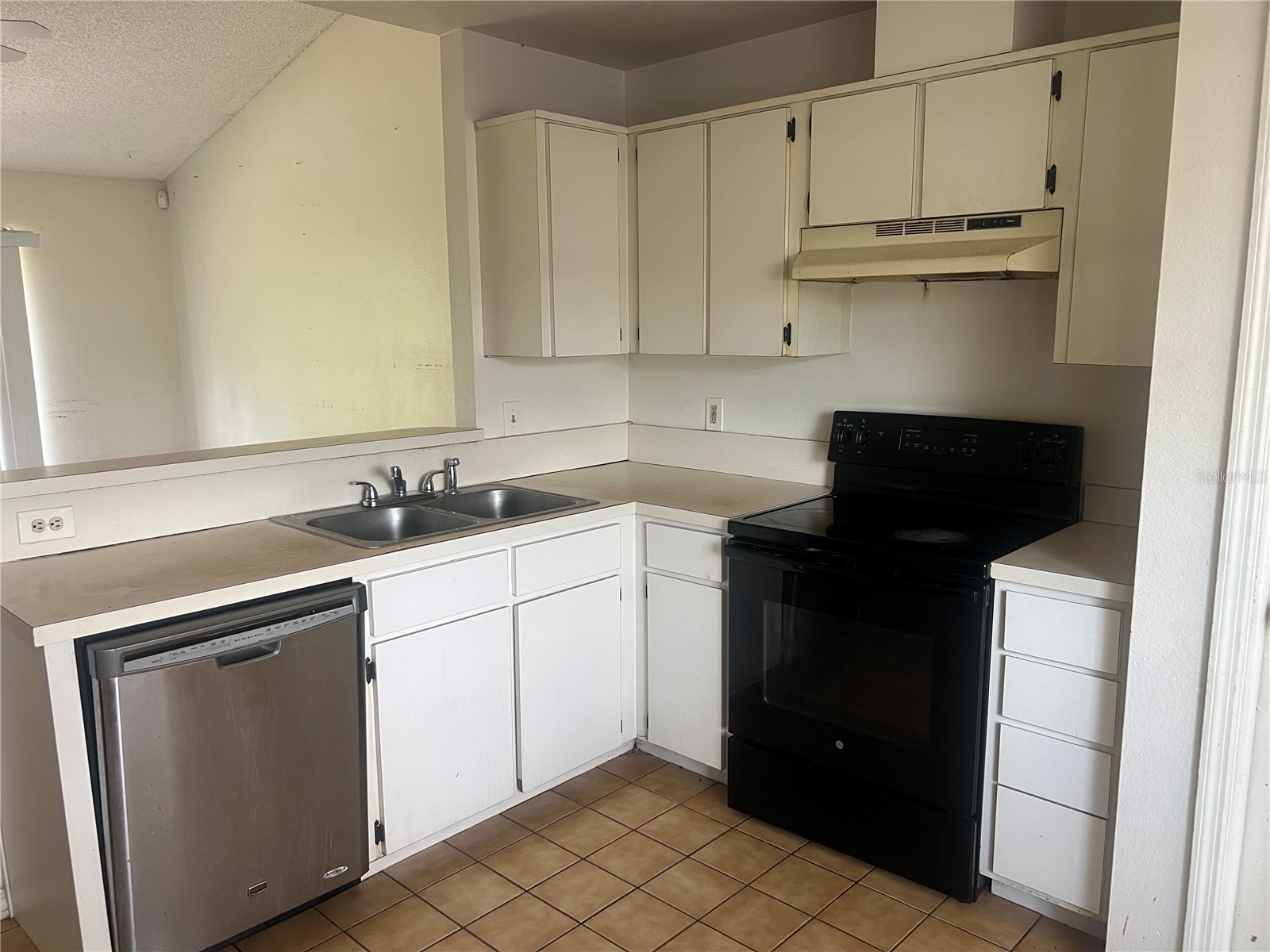 5415 Hyde Park Avenue Orlando FL 32808 O6405229 image3