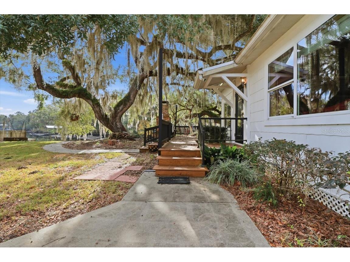 5415 Riverside Drive Yankeetown FL 34498 TB8462066 image3