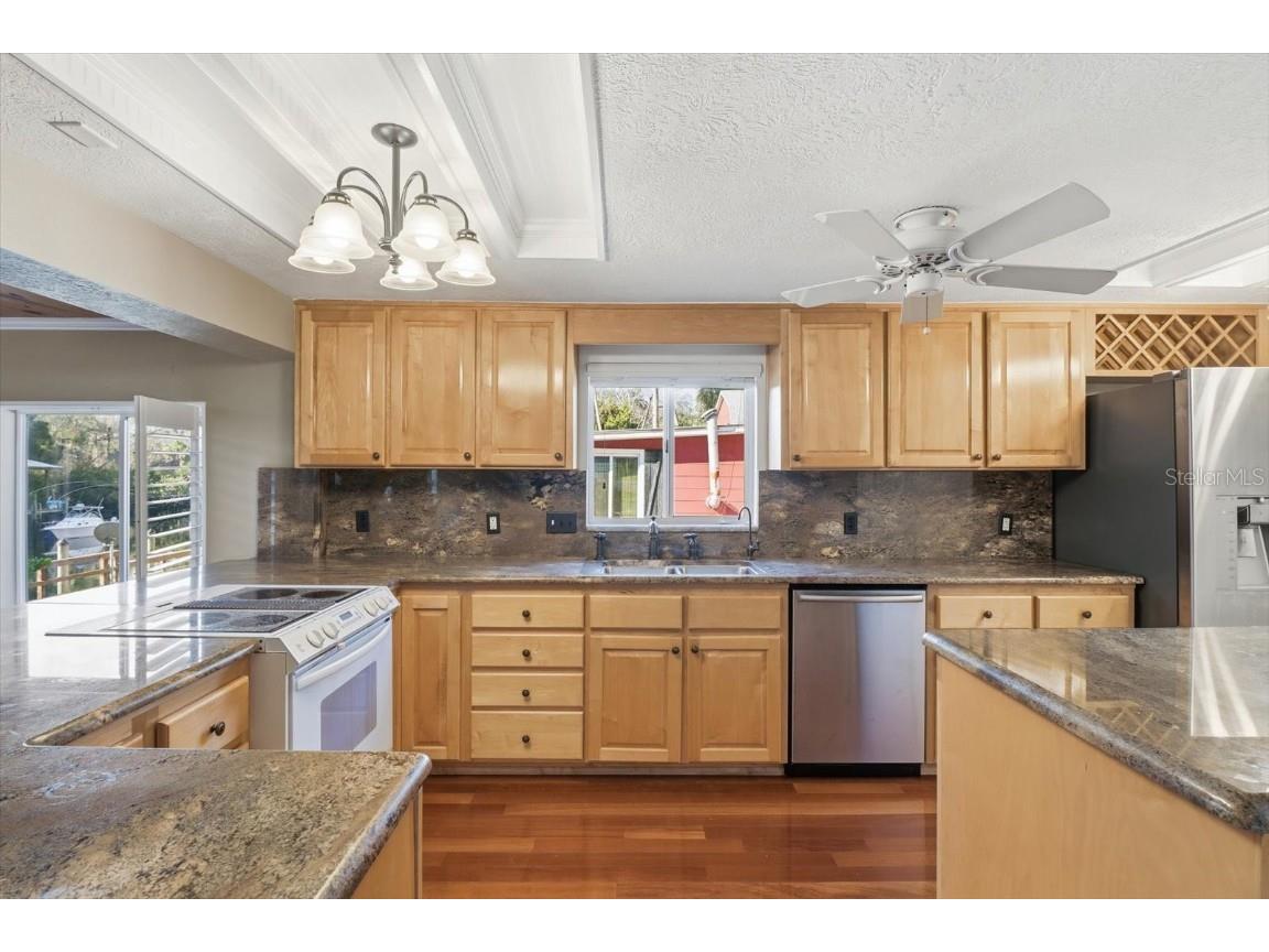 5415 Riverside Drive Yankeetown FL 34498 TB8462066 image9