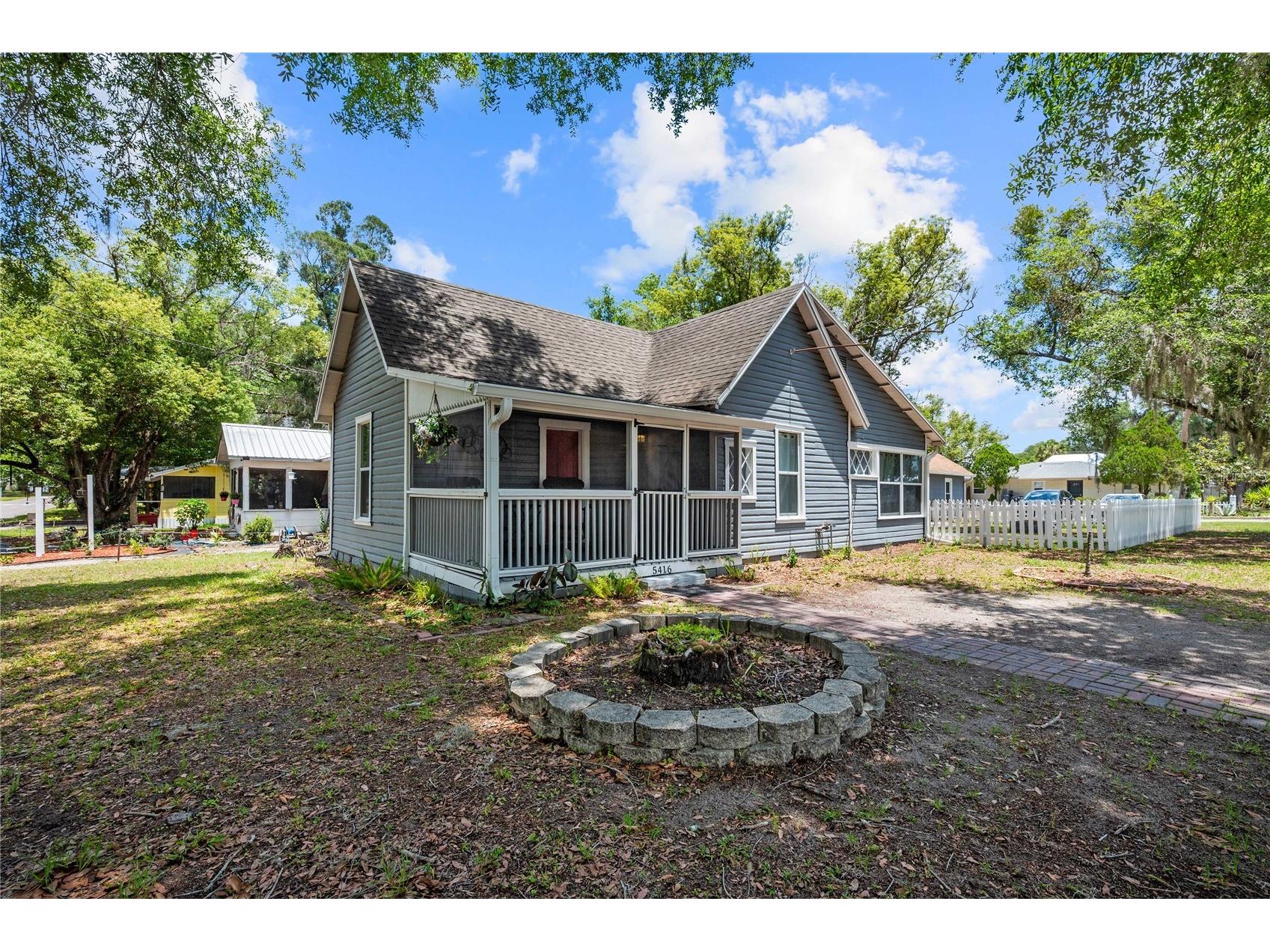 5416 8th Street Zephyrhills FL 33542 TB8512462 image2